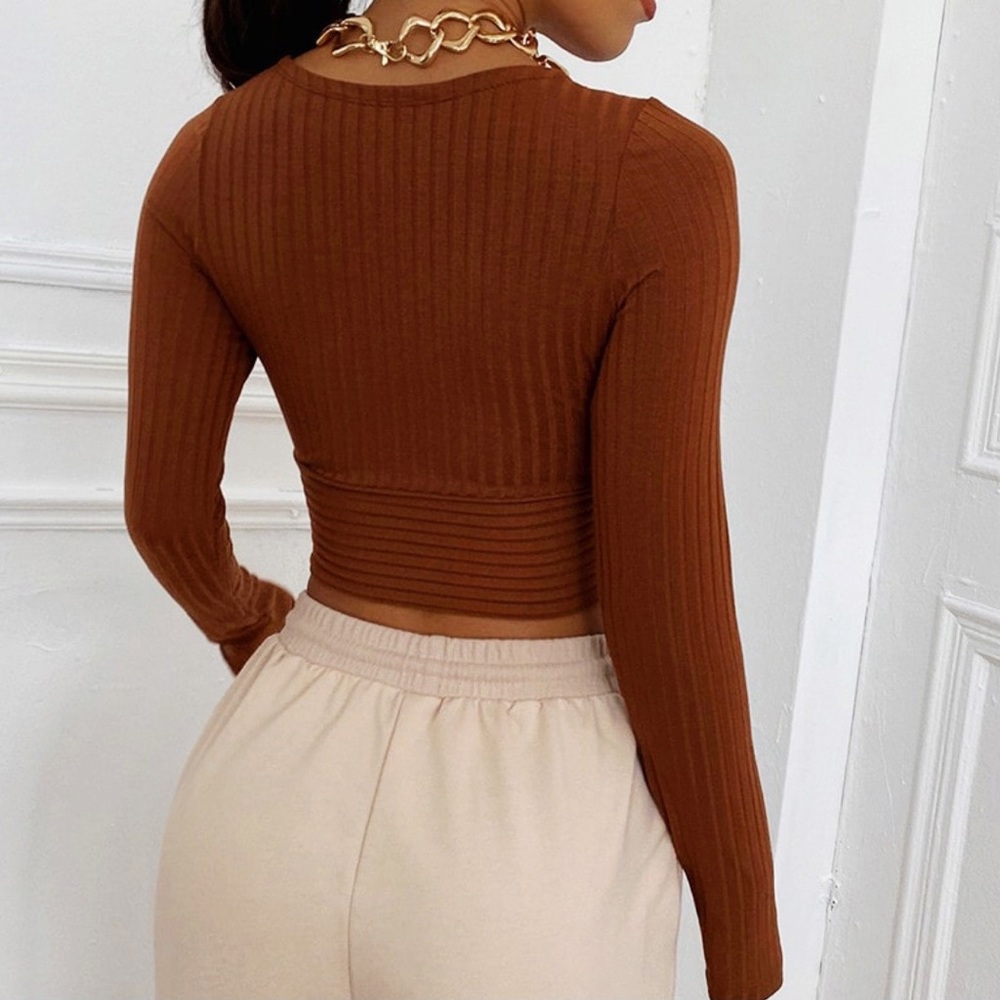 Long Sleeve Rib Knit Top - Picture 3 of 3